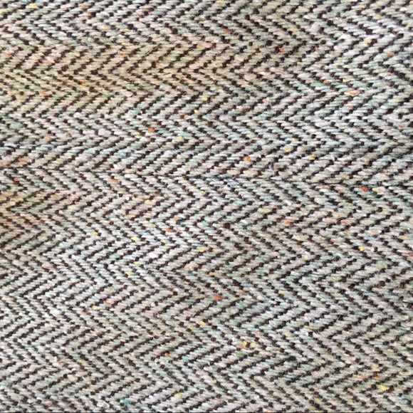 Ann Taylor skirt Size 6 - Picture 2 of 4